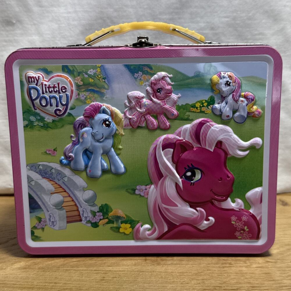 Vintage 2007 G3 My Little Pony Hasbro Metal Tin Box Lunch Box RARE